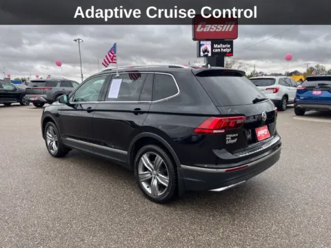 Another view of 2021 Volkswagen Tiguan 2.0T SEL for sale in Cedar Rapids, IA at Cassill Motors