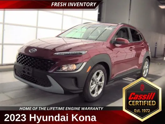 Red 2023 Hyundai Kona SEL for sale in Cedar Rapids, IA