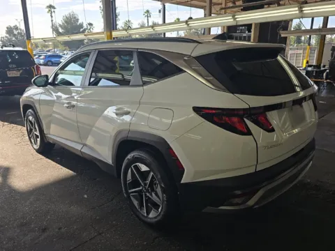 Photos of 2026 Hyundai Tucson Hybrid SEL for sale in Cedar Rapids, IA at Cassill Motors