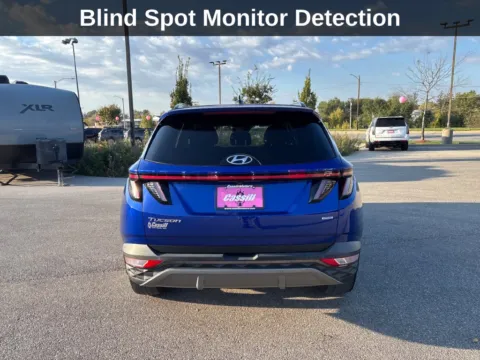 More photos of 2022 Hyundai Tucson Limited at Cassill Motors, IA