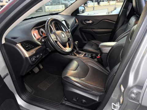 Photos of 2016 Jeep Cherokee Limited for sale in Cedar Rapids, IA at Cassill Motors