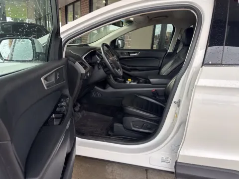 Photos of 2020 Ford Edge SEL for sale in Cedar Rapids, IA at Cassill Motors