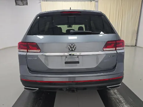 More photos of 2023 Volkswagen Atlas SEL at Cassill Motors, IA