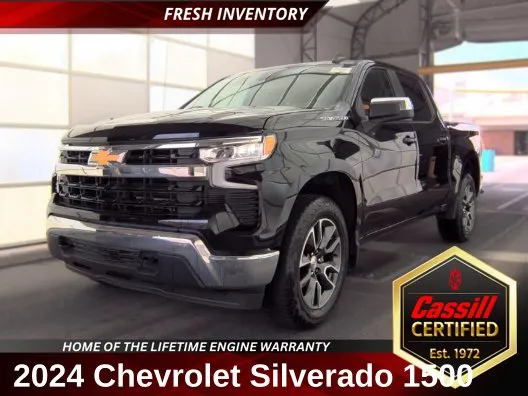 Black 2024 Chevrolet Silverado 1500 LT for sale in Cedar Rapids, IA
