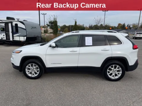 Photos of 2017 Jeep Cherokee Latitude for sale in Cedar Rapids, IA at Cassill Motors