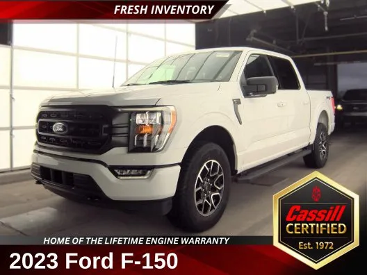 White 2023 Ford F-150 XLT for sale in Cedar Rapids, IA