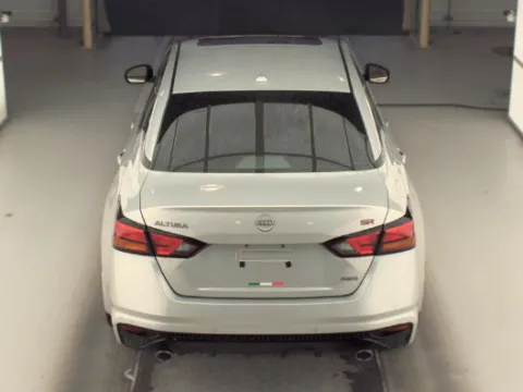 More photos of 2024 Nissan Altima 2.5 SR at Cassill Motors, IA