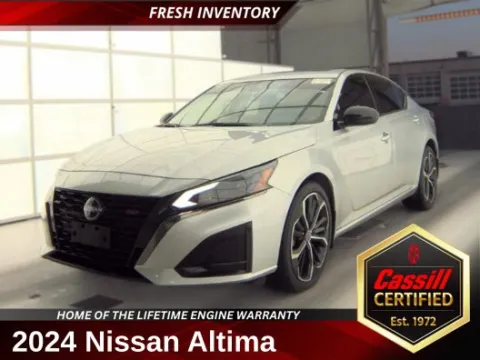 Silver 2024 Nissan Altima 2.5 SR for sale in Cedar Rapids, IA