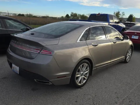 More photos of 2016 Lincoln MKZ Hybrid at Cassill Motors, IA