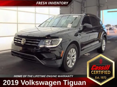Black 2019 Volkswagen Tiguan 2.0T SE for sale in Cedar Rapids, IA