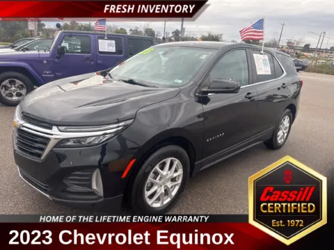 Black 2023 Chevrolet Equinox LT for sale in Cedar Rapids, IA
