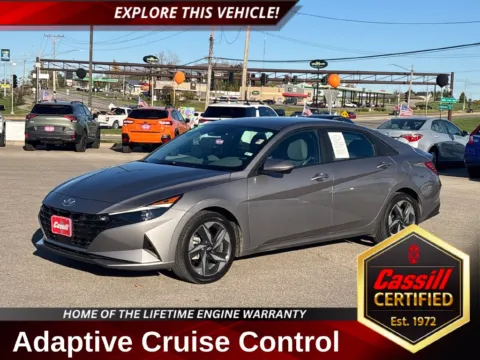 Silver 2023 Hyundai Elantra SEL for sale in Cedar Rapids, IA