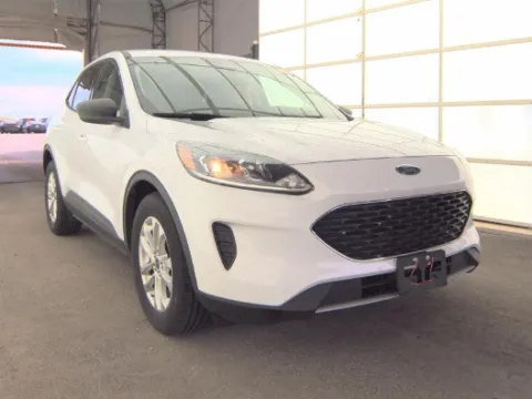 More photos of 2022 Ford Escape SE at Cassill Motors, IA