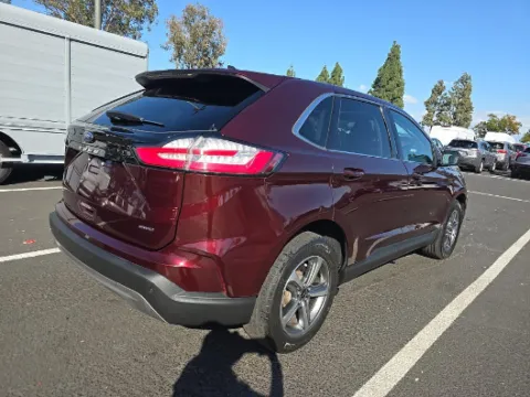 More photos of 2024 Ford Edge SEL at Cassill Motors, IA