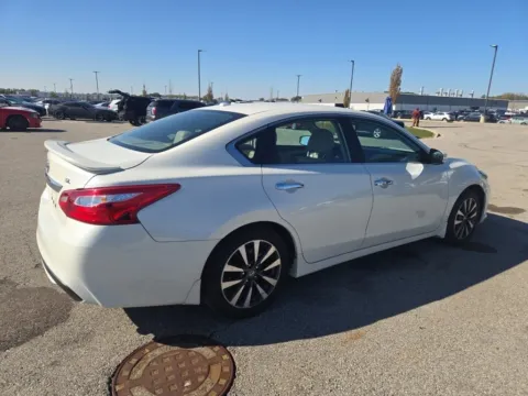 More photos of 2017 Nissan Altima 2.5 SL at Cassill Motors, IA