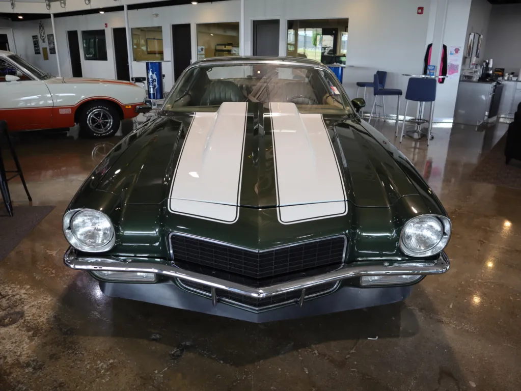Chevrolet Camaro photo 11