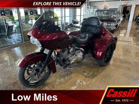 Red 2006 HARLEY CUSTOM for sale in Cedar Rapids, IA