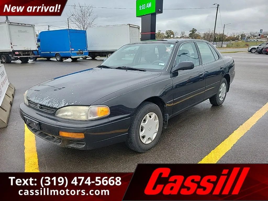 1995 Toyota Camry DX for sale in Cedar Rapids, IA