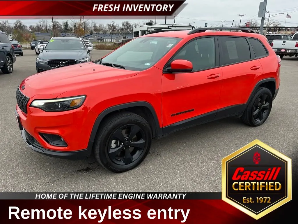 2021 Jeep Cherokee Altitude for sale in Cedar Rapids, IA