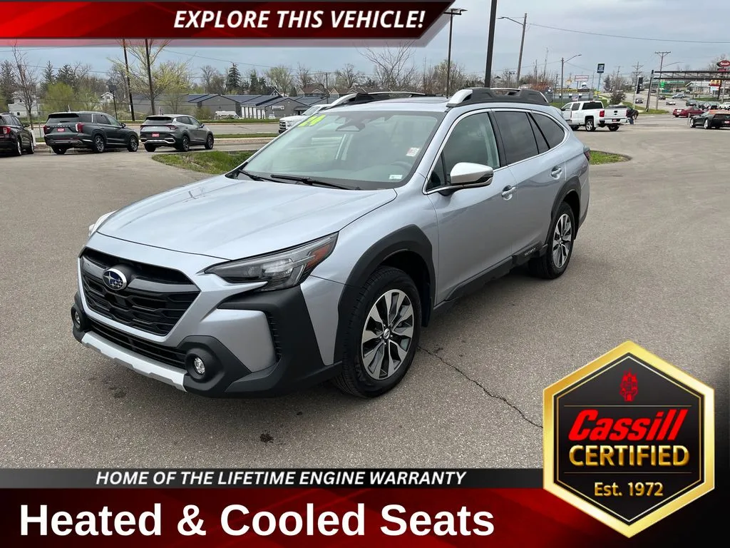 Subaru Outback シルバー 5ドア AWD Used 2024 Subaru Outback Touring XT for sale in Cedar Rapids, IA