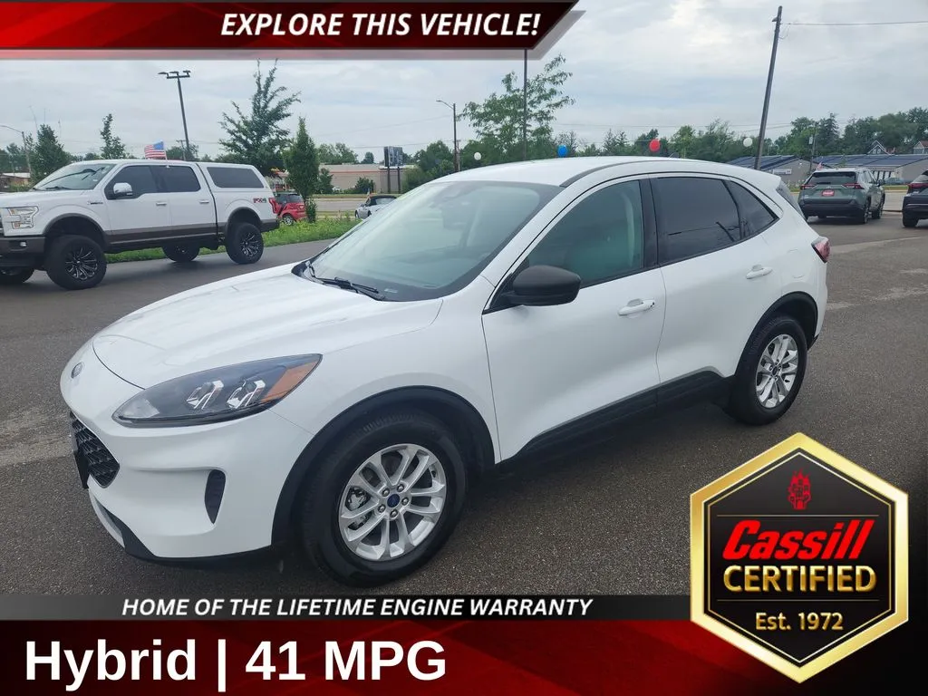 2022 Ford Escape Hybrid SE for sale in Cedar Rapids, IA