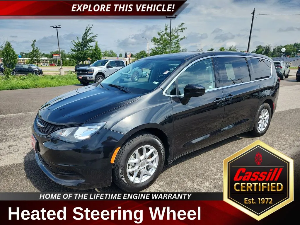 2023 Chrysler Voyager LX for sale in Cedar Rapids, IA