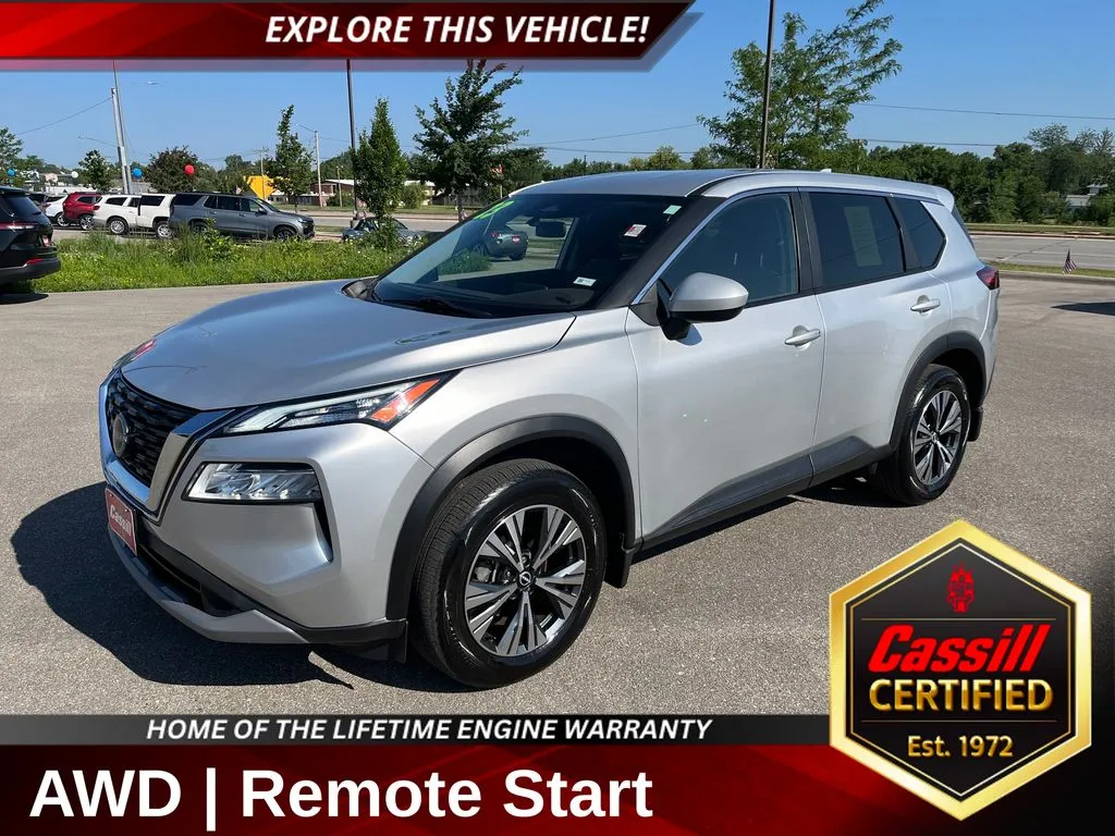 Silver 2023 Nissan Rogue SV for sale in Cedar Rapids, IA