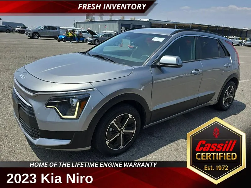 2023 Kia Niro EX for sale in Cedar Rapids, IA