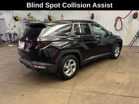 More photos of 2023 Hyundai Tucson SEL at Cassill Motors, IA