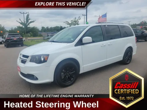 White 2019 Dodge Grand Caravan GT for sale in Cedar Rapids, IA