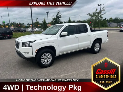 White 2024 Nissan Frontier SV for sale in Cedar Rapids, IA