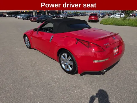 Another view of 2004 Nissan 350Z Enthusiast for sale in Cedar Rapids, IA at Cassill Motors