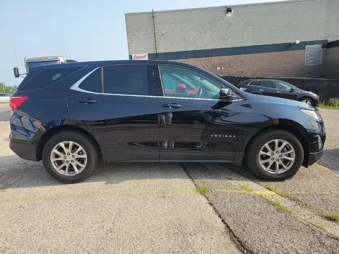 More photos of 2020 Chevrolet Equinox LT at Cassill Motors, IA