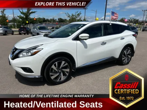 White 2017 Nissan Murano Platinum for sale in Cedar Rapids, IA