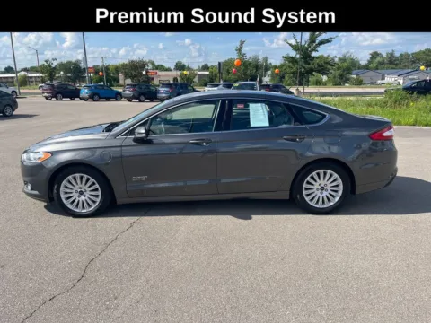 Photos of 2016 Ford Fusion Energi SE Luxury for sale in Cedar Rapids, IA at Cassill Motors