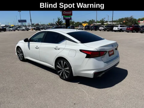 Another view of 2021 Nissan Altima 2.5 SR for sale in Cedar Rapids, IA at Cassill Motors