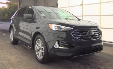 More photos of 2021 Ford Edge SEL at Cassill Motors, IA