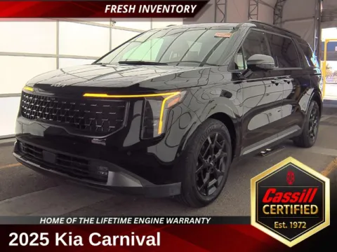 Black 2025 Kia Carnival SX for sale in Cedar Rapids, IA