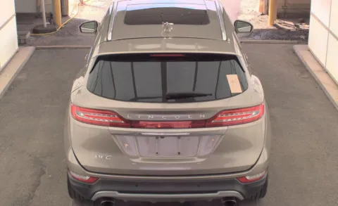 More photos of 2019 Lincoln MKC Reserve at Cassill Motors, IA