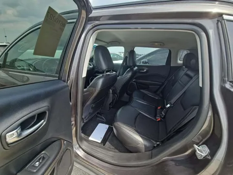More photos of 2020 Jeep Compass Latitude at Cassill Motors, IA