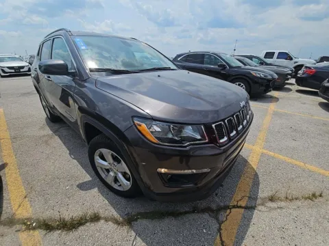 More photos of 2020 Jeep Compass Latitude at Cassill Motors, IA