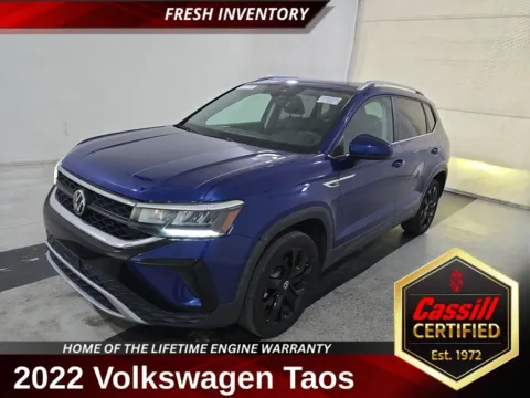 Blue 2022 Volkswagen Taos 1.5T SE for sale in Cedar Rapids, IA