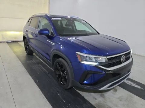 More photos of 2022 Volkswagen Taos 1.5T SE at Cassill Motors, IA