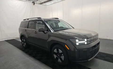 More photos of 2024 Hyundai Santa Fe Hybrid SEL at Cassill Motors, IA