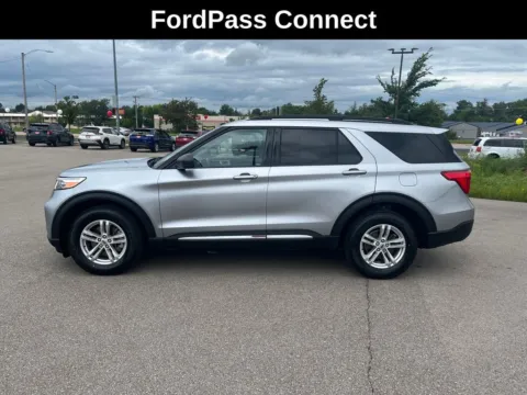 Photos of 2022 Ford Explorer XLT for sale in Cedar Rapids, IA at Cassill Motors