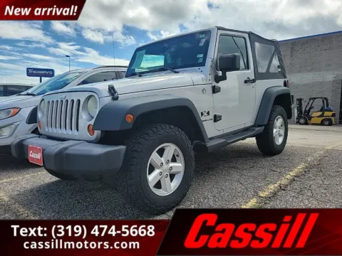 Silver 2008 Jeep Wrangler X for sale in Cedar Rapids, IA