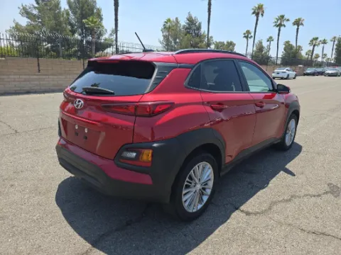 More photos of 2020 Hyundai Kona SEL at Cassill Motors, IA