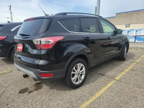 More photos of 2017 Ford Escape SE at Cassill Motors, IA