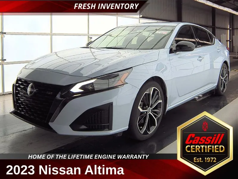 Gray 2023 Nissan Altima 2.5 SR for sale in Cedar Rapids, IA