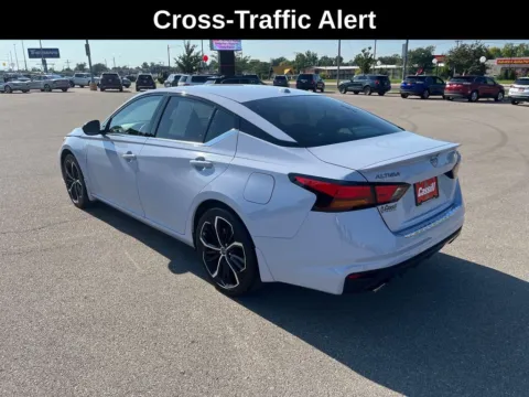 Another view of 2023 Nissan Altima 2.5 SR for sale in Cedar Rapids, IA at Cassill Motors